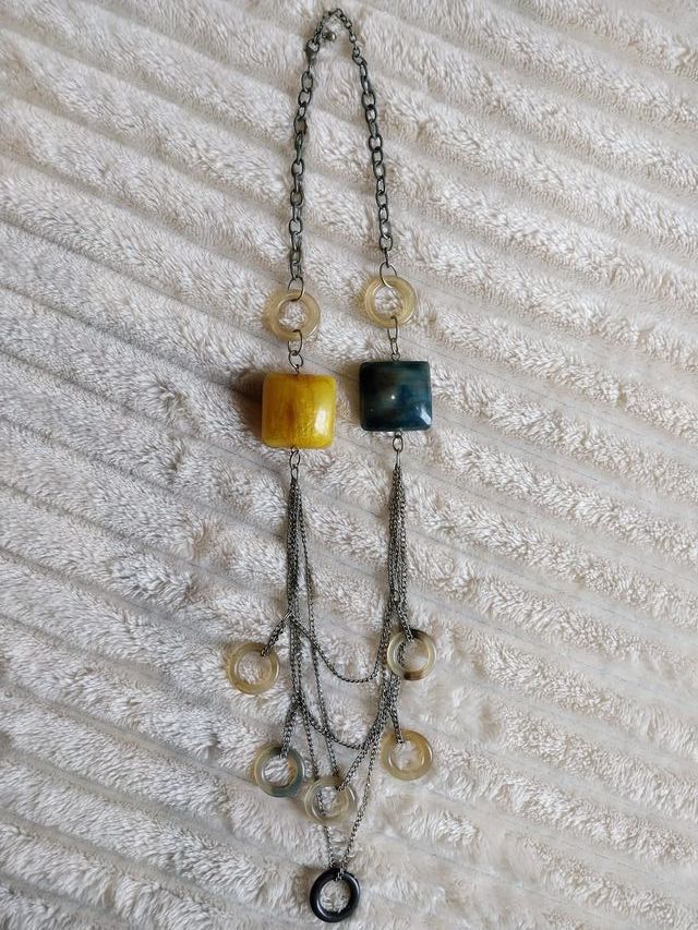 Colares Longos com Contas para Mulher