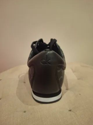 Zapatillas Calvin Klein Negras y Grises