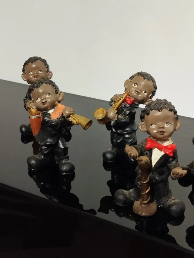 Conjunto decorativo músicos