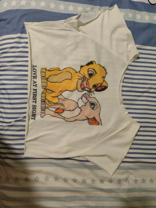 Camiseta Simba y Nala Love at First Sight