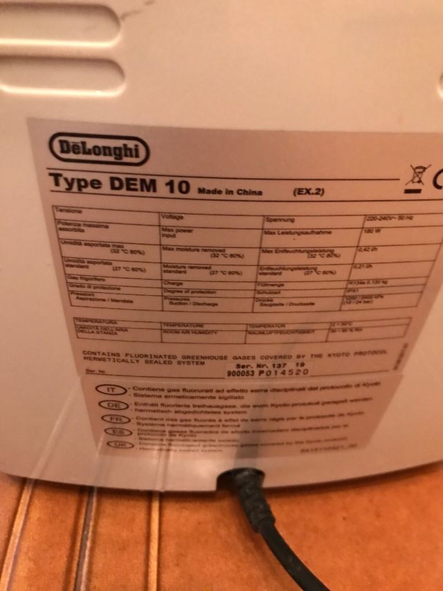 Desumidificador DeLonghi DEM 10