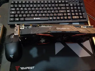 Tarjeta Gráfica Gigabyte GTX 1070 8gb
