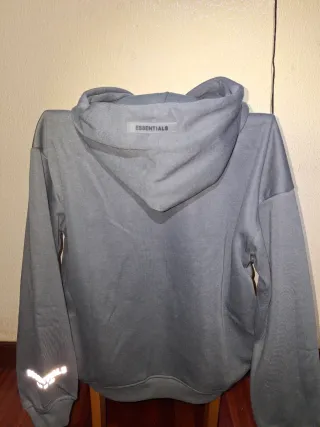 Sudadera Essentials Gris