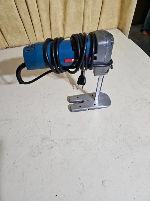 Cortadora Eléctrica Bosch