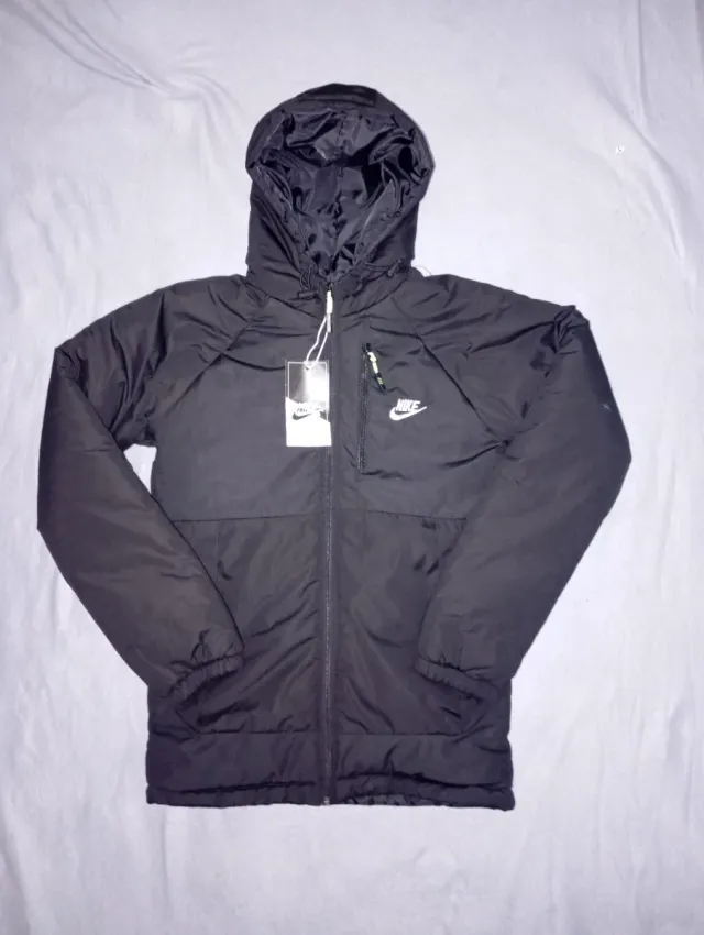 Chaqueta Nike Negra