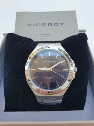 Reloj Viceroy Negro y Plateado Nuevo