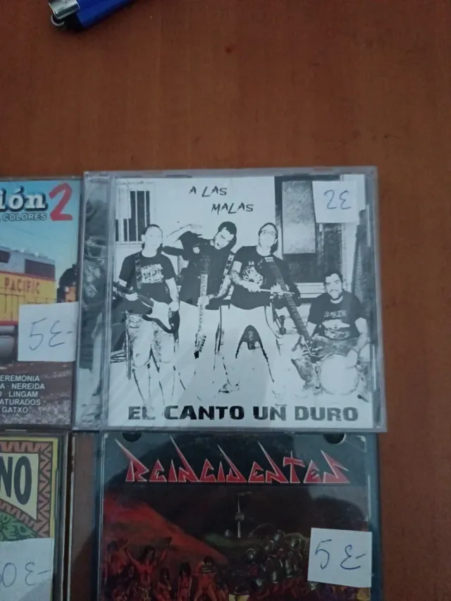 Varios CD de varios estilos