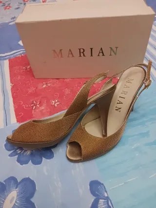 Scarpe da festa dorate Marian