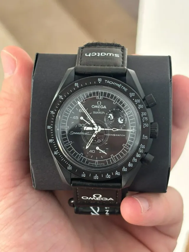 Omega x Swatch Mission to the Moonphase Negro