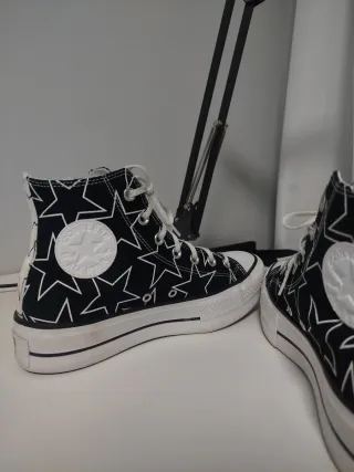 Converse x Billie Eilish edición limitada