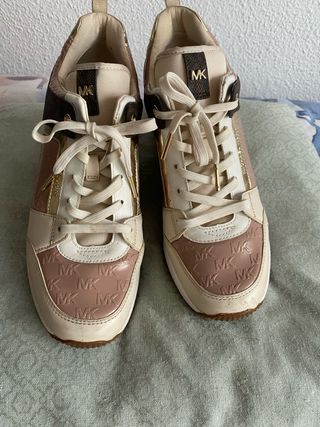Deportivas Michael Kors Beige y Rosa