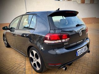 Volkswagen Golf 2010