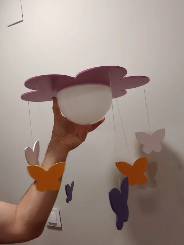 Lámpara infantil mariposas