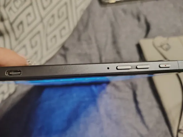 Tablet 10 Pollici Beige e Nero