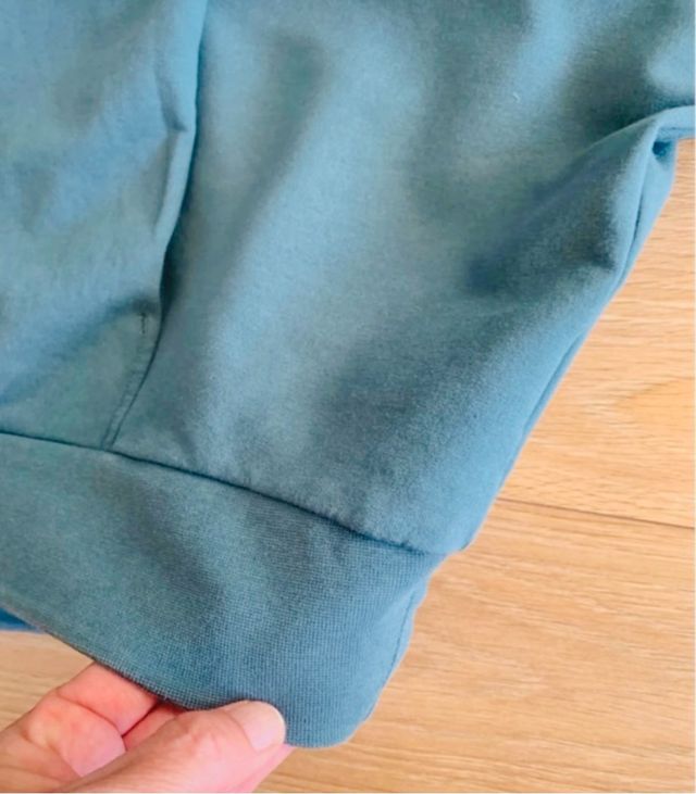 Sudadera COS oversize Talla Única