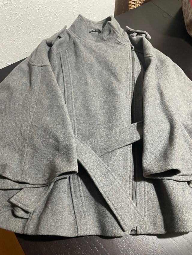 Capa Sisley Gris Talla Única