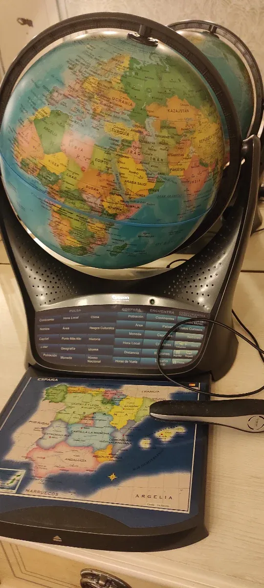 Globo Terráqueo Interactivo Educativo