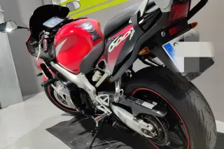 Honda CBR600F4i Roja
