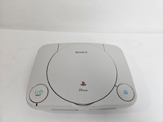 Sony Psone + Cavi + Memory Card + Controller