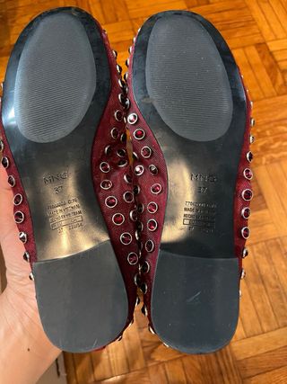 Bailarinas Mango Tachuelas burdeos