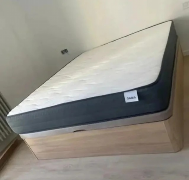 Canapés Canapés y colchón