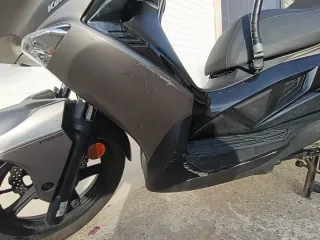 Kawasaki J300 - ABS -Gris