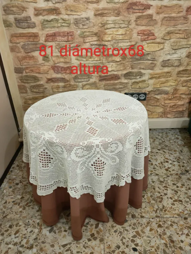 Mesa camilla ganchillo y faldón