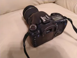 Cuerpo cámara Canon EOS 7D. NUEVA.