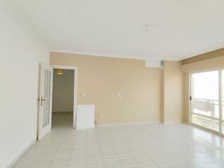 GRATIS Baldosa Gris Veteada 30x30 TORREVIEJA