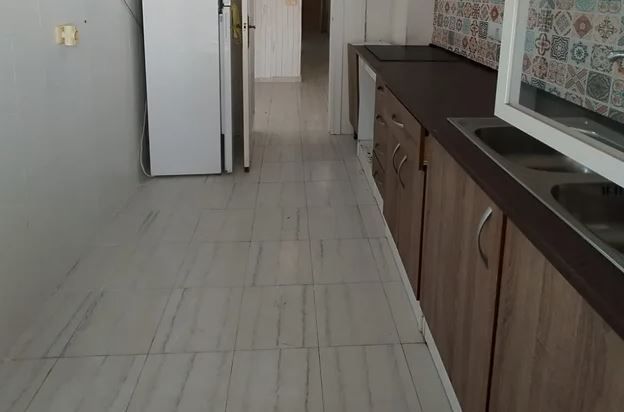 GRATIS Baldosa Gris Veteada 30x30 TORREVIEJA