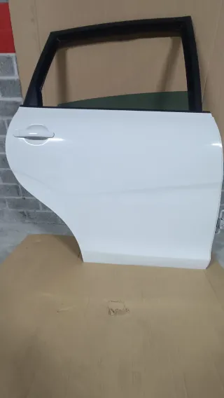 Puerta Seat Altea XL Blanca