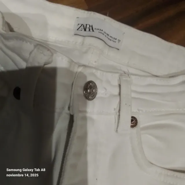 Pantalón Zara Blanco desgastado!