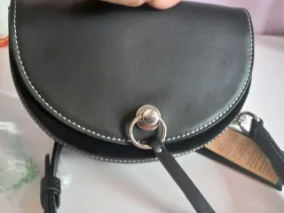Bolso nuevo de piel ZARA