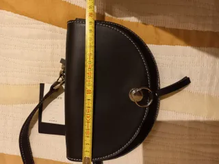 Bolso nuevo de piel ZARA