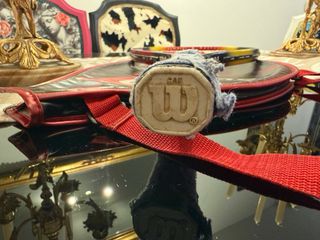 Raqueta Wilson Sampras Series 95 Junior + funda