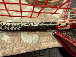 Raqueta Wilson Sampras Series 95 Junior + funda