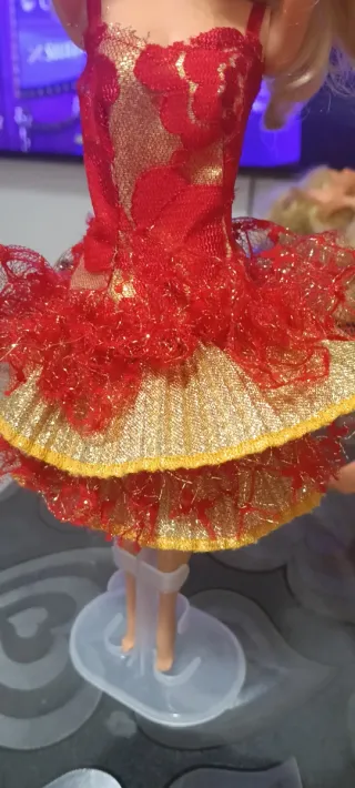 Abiti Barbie Vintage Rossi e Oro