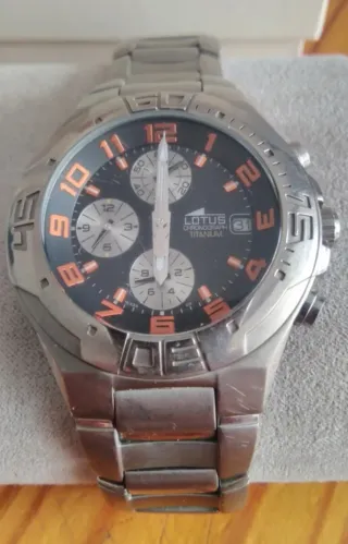 Reloj Lotus Titanium.