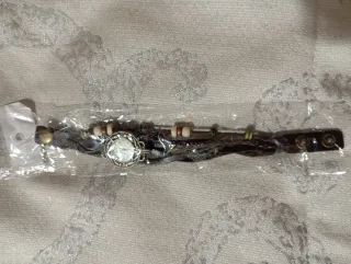 Reloj de pulsera con cuentas