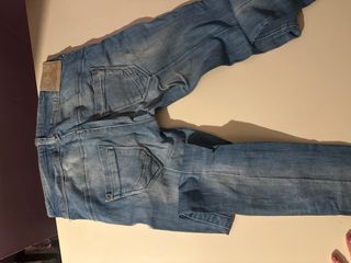 Pantalón vaquero pitillo tiro bajo