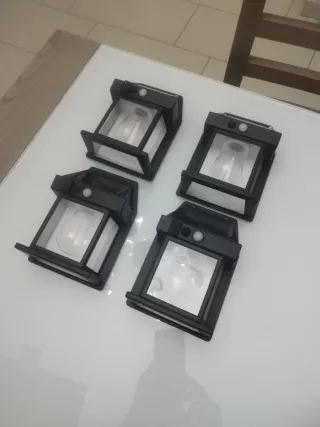 N.4 Lampade Solari da Giardino/Balcone