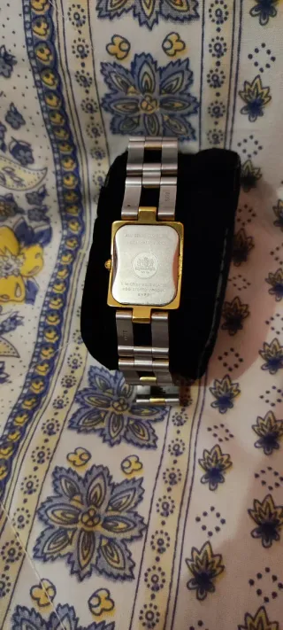 Reloj Festina Dorado