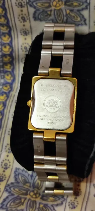 Reloj Festina Dorado