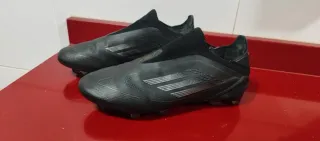 F50 Black Alta gama. Talla 38