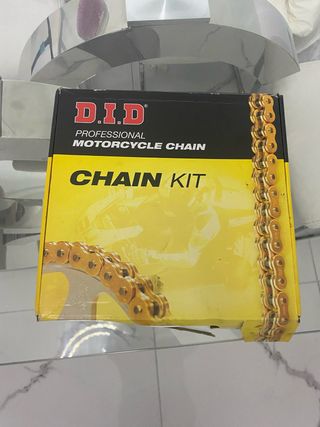 Kit Arrastre D.I.D Suzuki GSXR1000 K7 K8.