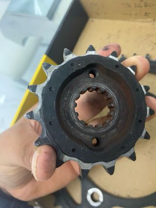 Kit Arrastre D.I.D Suzuki GSXR1000 K7 K8.