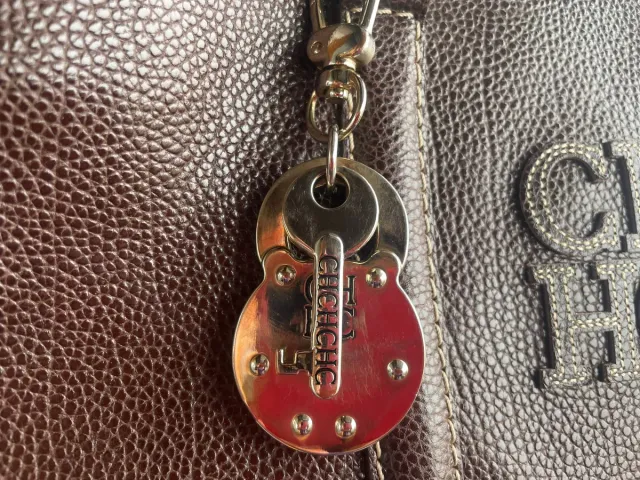 Bolso CH Carolina Herrera Marrón Medidas: 32x23x16