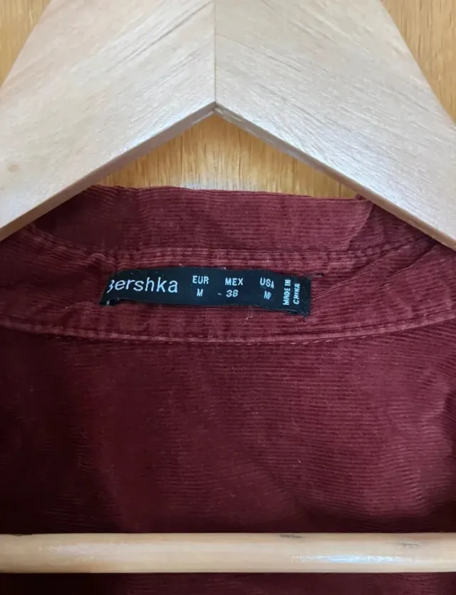 Camisa Bershka Roja