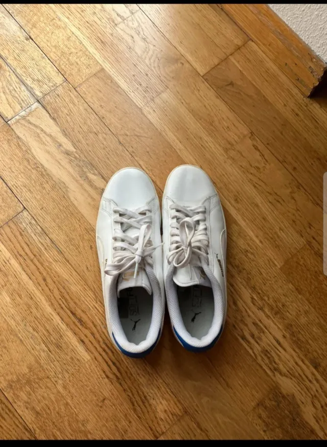 Zapatillas Puma Blancas y Azules