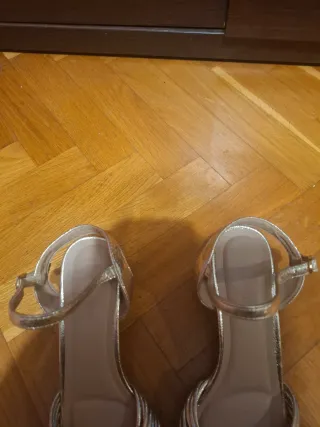 Sandalias doradas Buonarotti Talla 38